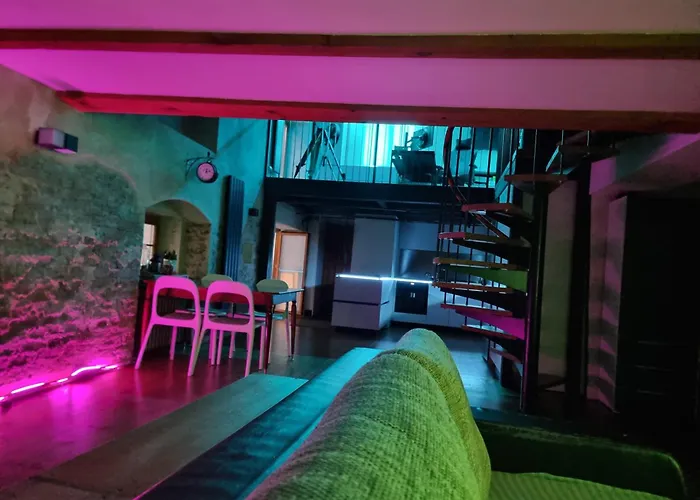 Old Town Loft Duplex, 24H7D Self Check In Loft