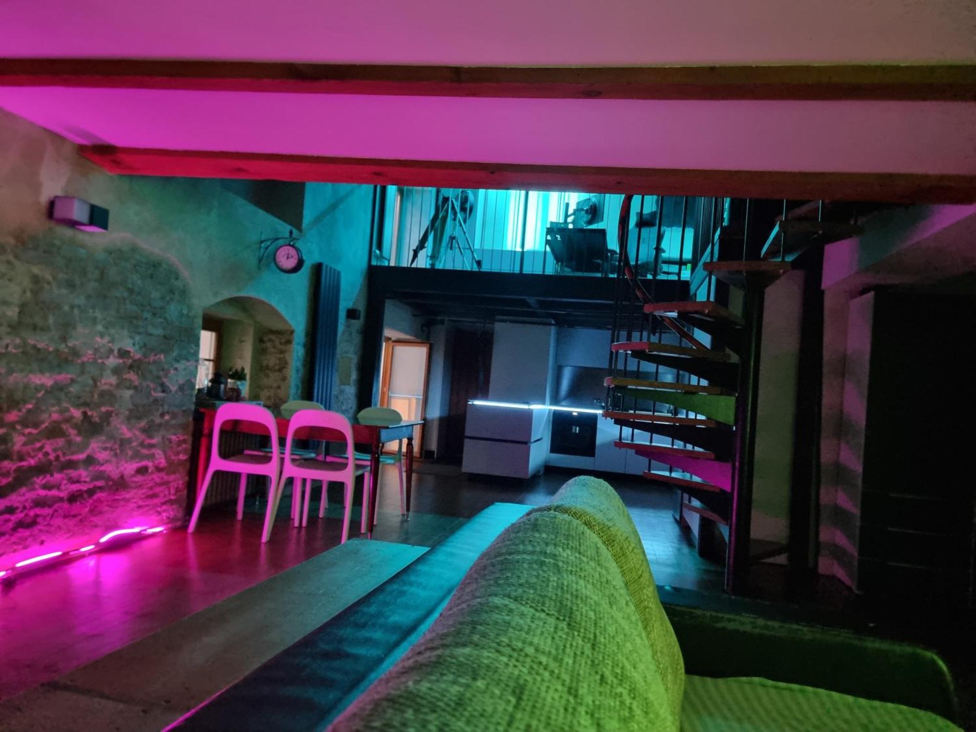 Old Town Loft Duplex, 24h7d Self Check In Loft *